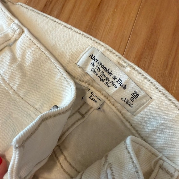 Abercrombie & Fitch Cream Flare Jeans - Picture 4 of 4